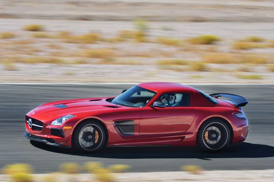  Mercedes-Benz SLS AMG Black Series 2014 года  (фото 11 из 84)